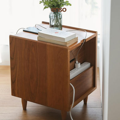 KINU Bedside Table
